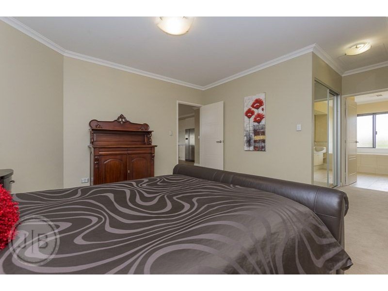 23B Howard Parade, Salter Point WA 6152