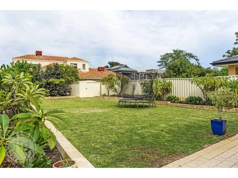 23B Howard Parade, Salter Point WA 6152