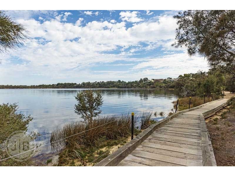 23B Howard Parade, Salter Point WA 6152
