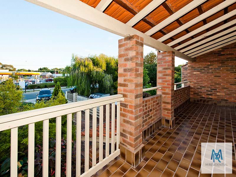 4/390 Mill Point Road, South Perth WA 6151