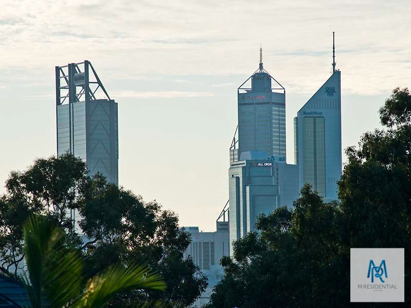 4/390 Mill Point Road, South Perth WA 6151