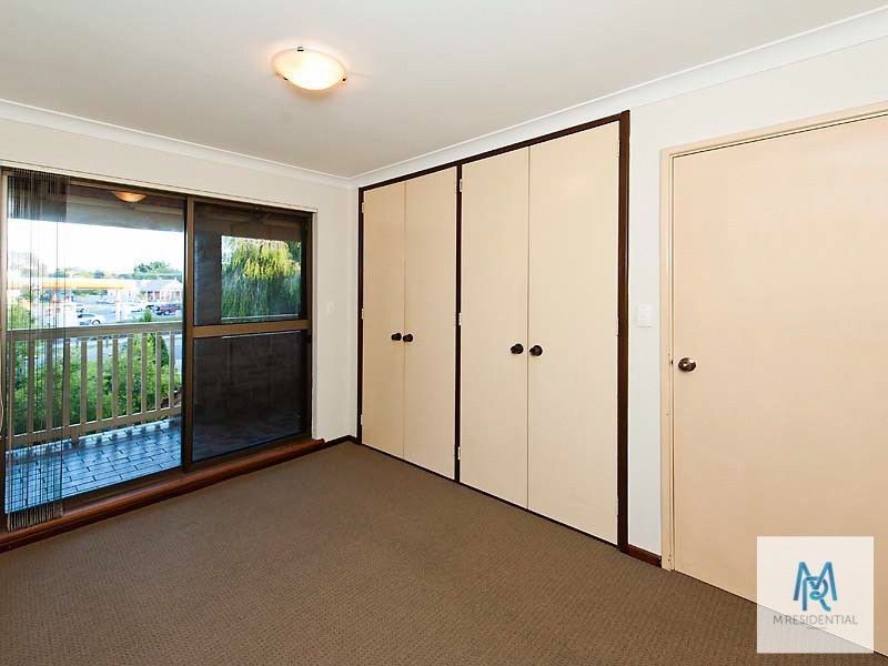 4/390 Mill Point Road, South Perth WA 6151