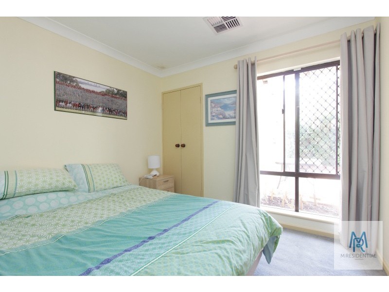 4/62 Lockhart Street, Como WA 6152