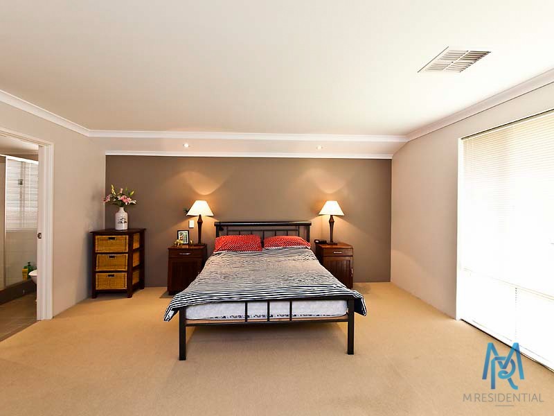 20 Wicklow Circle, Darch WA 6065