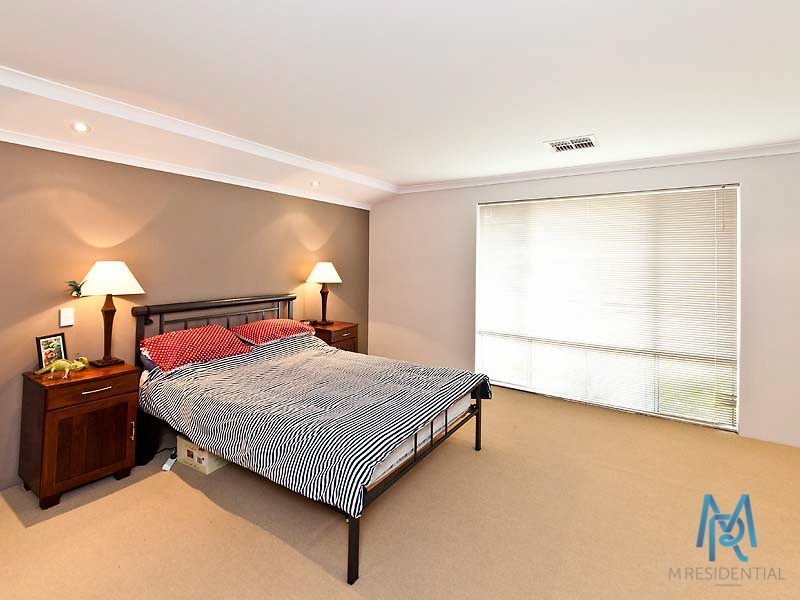 20 Wicklow Circle, Darch WA 6065