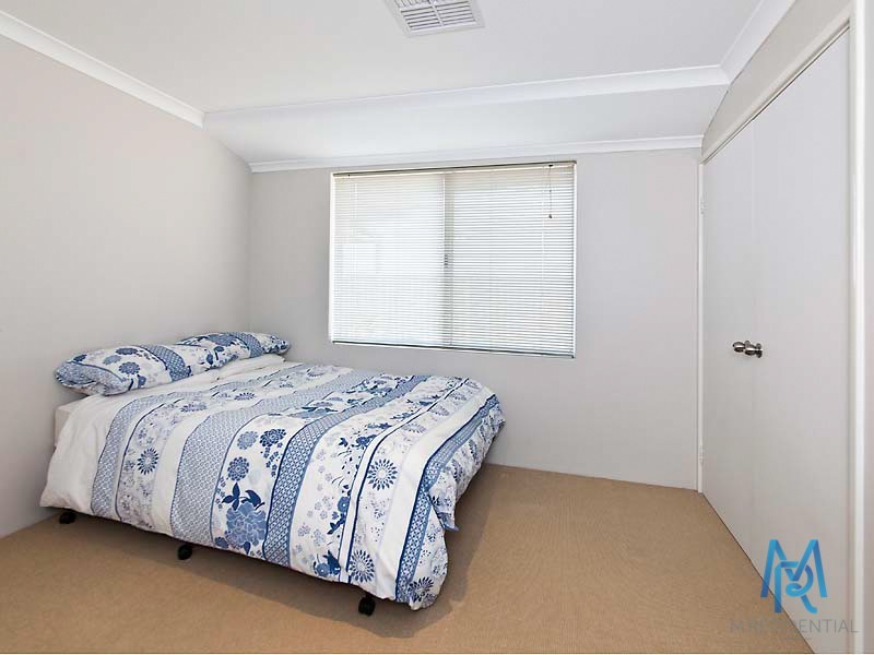 20 Wicklow Circle, Darch WA 6065