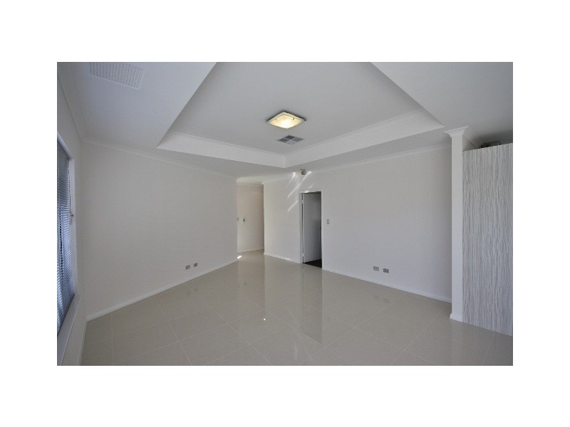 27c Loughton Street, Balga WA 6061