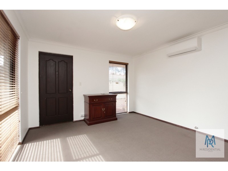 2/93 Thelma Street, Como WA 6152