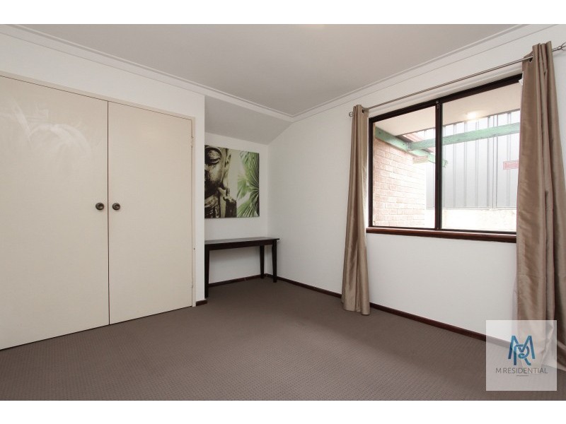2/93 Thelma Street, Como WA 6152