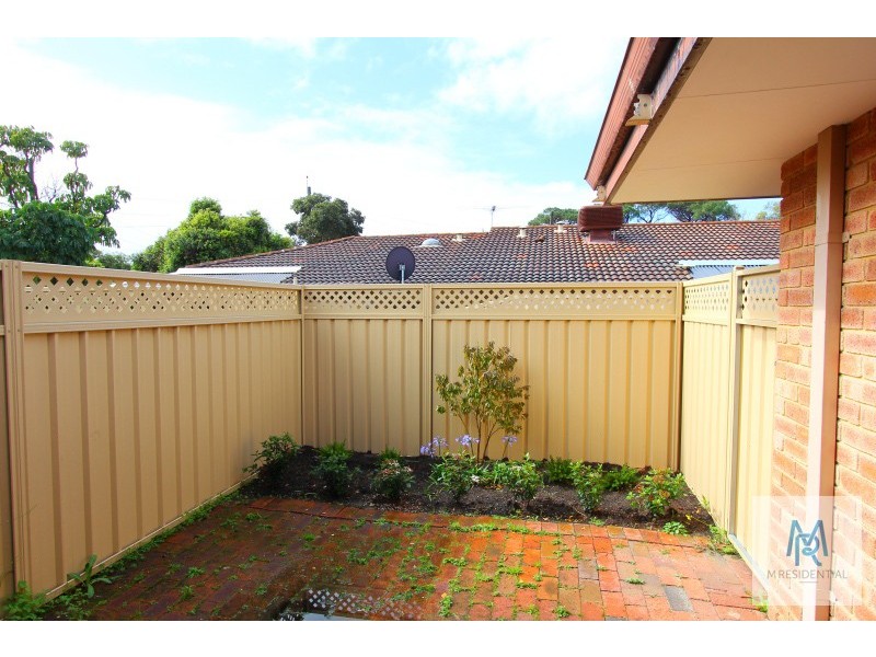 2/93 Thelma Street, Como WA 6152