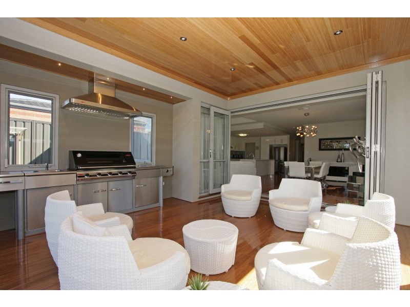 120A Lockhart Street, Como WA 6152