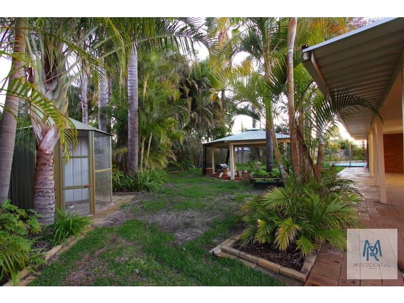 15 Charnley Close, Gosnells WA 6110