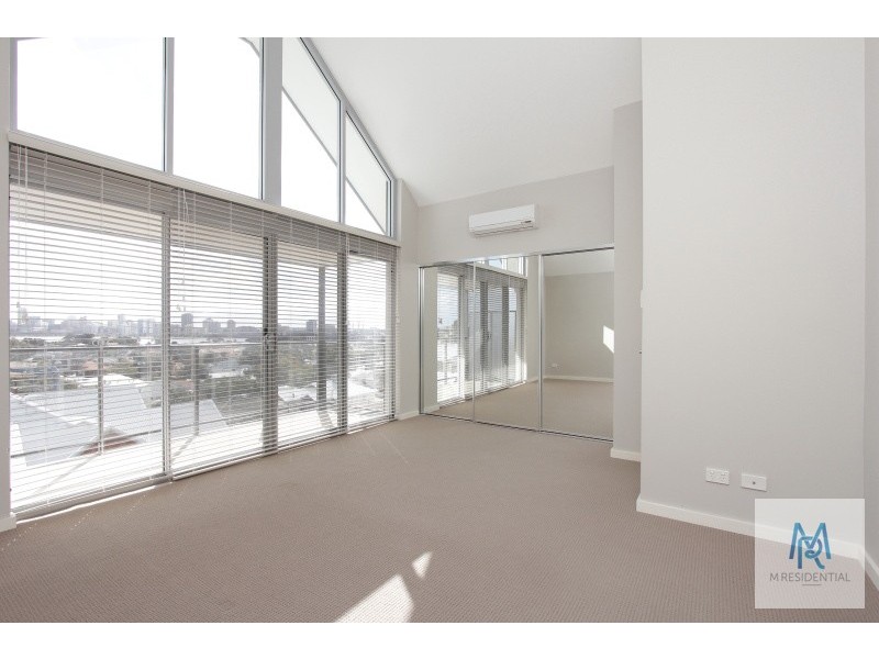 4/28 Banksia Terrace, South Perth WA 6151