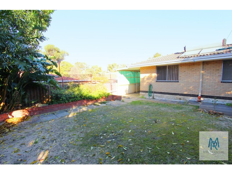 4 Rankin Way, Booragoon WA 6154