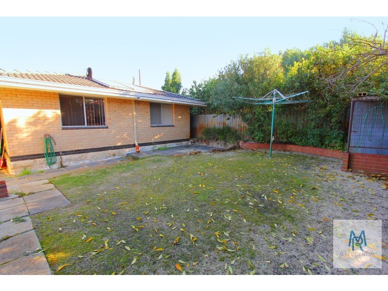 4 Rankin Way, Booragoon WA 6154