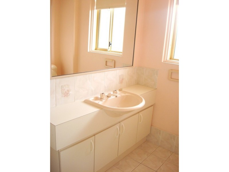 9/34 Comer Street, Como WA 6152