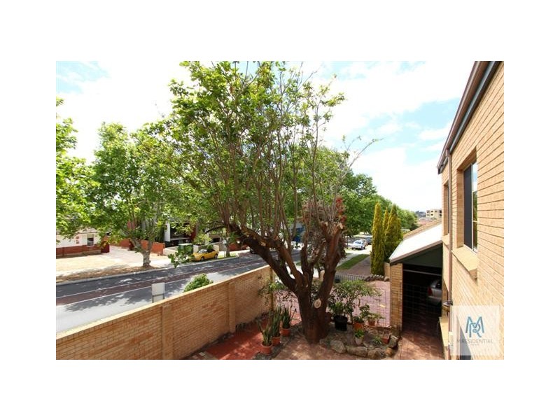 25 Kintail Road, Applecross WA 6153