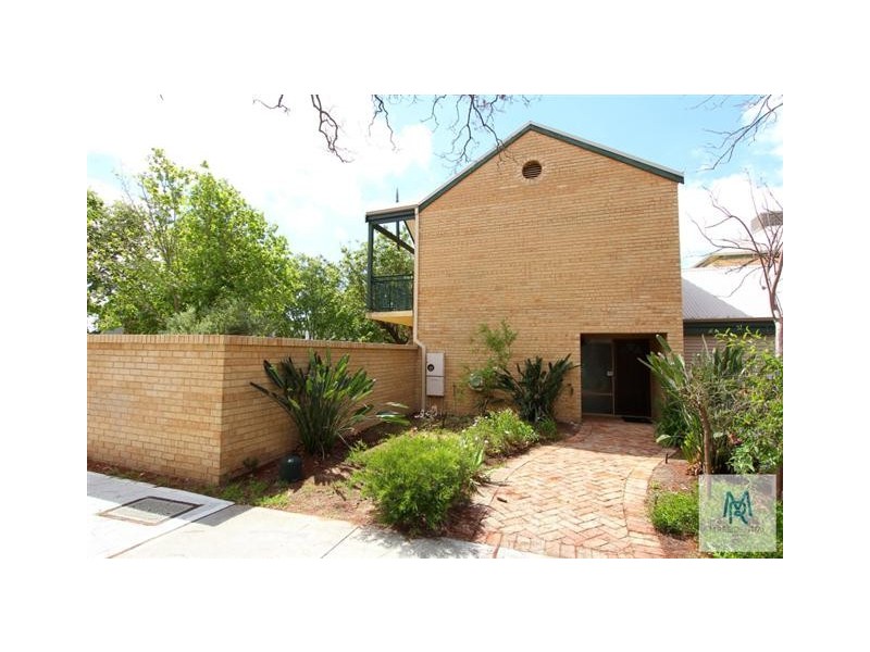 25 Kintail Road, Applecross WA 6153