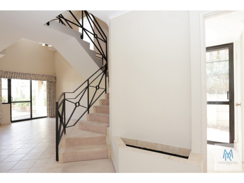 1/33 Banksia Terrace, Kensington WA 6151