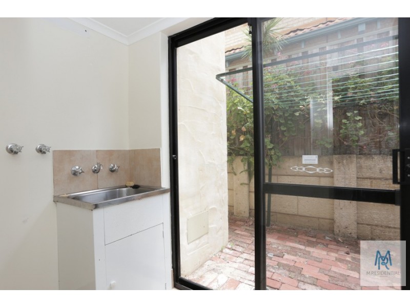 1/33 Banksia Terrace, Kensington WA 6151