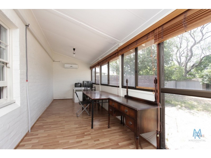 210 South Terrace, Como WA 6152