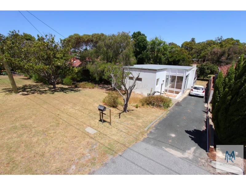 5 Winmarley Street, Floreat WA 6014