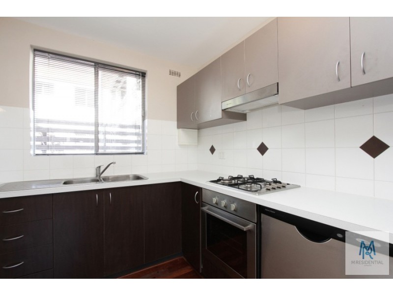 6/34 Cunningham Terrace, Daglish WA 6008