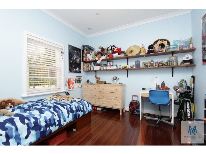 96 Monash Avenue, Como WA 6152