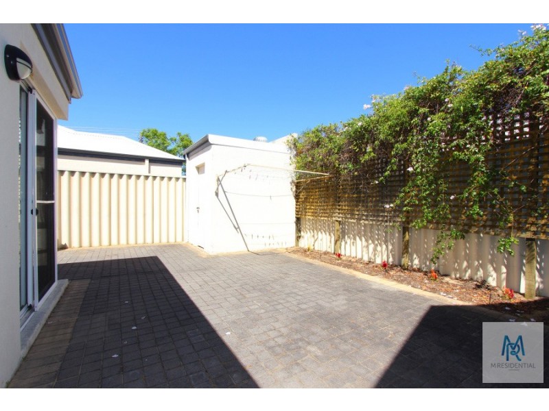 2/30 Dyson Street, South Perth WA 6151