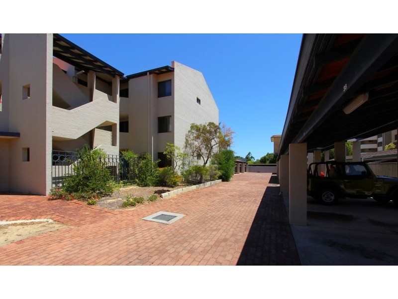 19/4 Manning Terrace, South Perth WA 6151