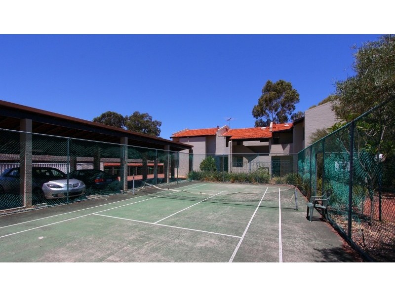 19/4 Manning Terrace, South Perth WA 6151