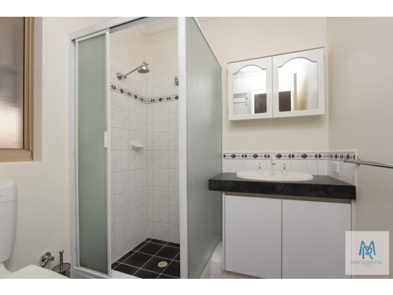 6 Nectarine Way, Forrestfield WA 6058