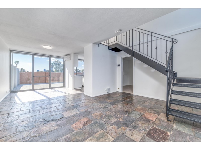 3/2 Jubilee Street, South Perth WA 6151