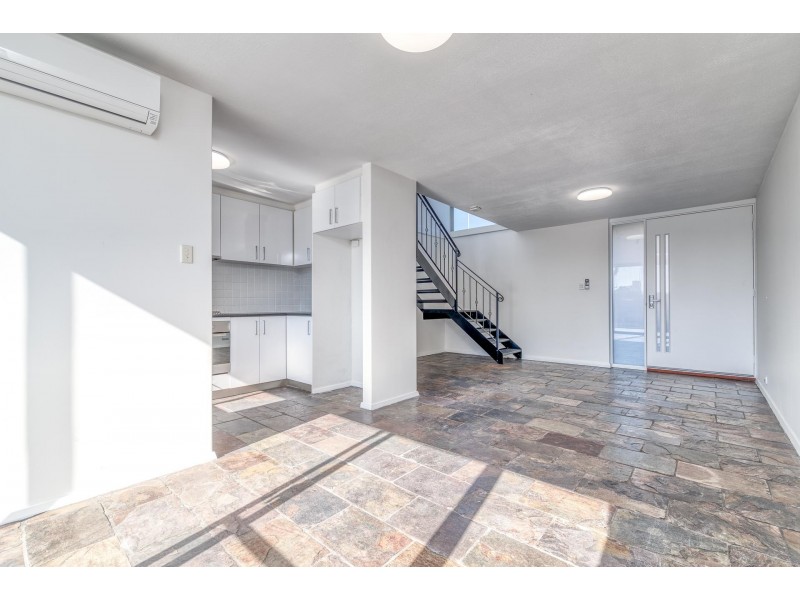 3/2 Jubilee Street, South Perth WA 6151