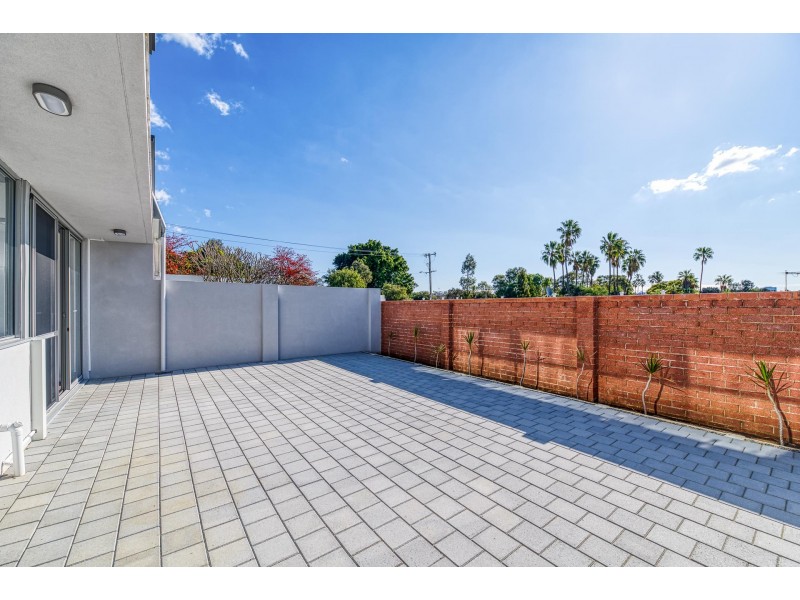 3/2 Jubilee Street, South Perth WA 6151