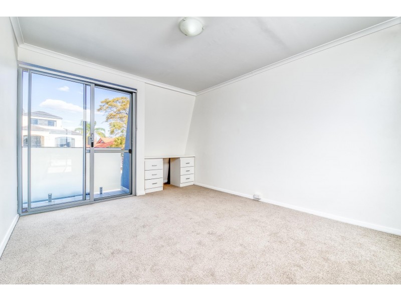 3/2 Jubilee Street, South Perth WA 6151