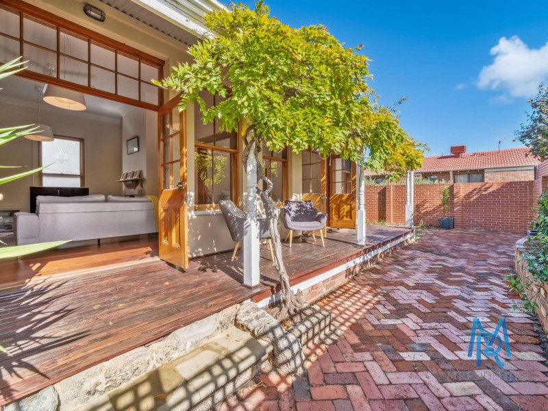 11 Waverley Street, South Perth WA 6151