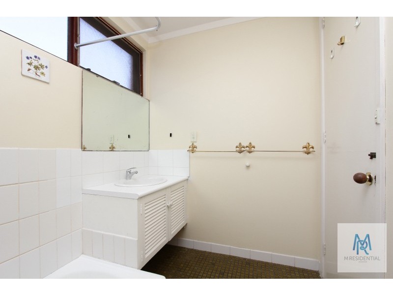 2/4 Strickland Street, South Perth WA 6151