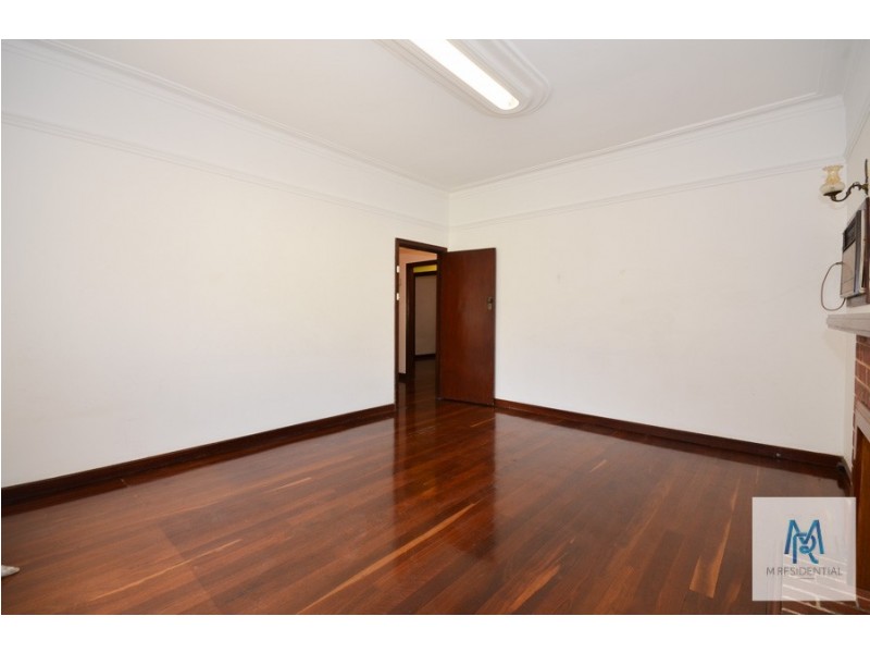 194 South Terrace, Como WA 6152