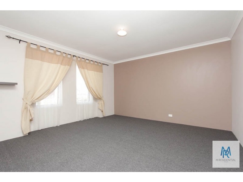 11 Jauffret Way, Tapping WA 6065