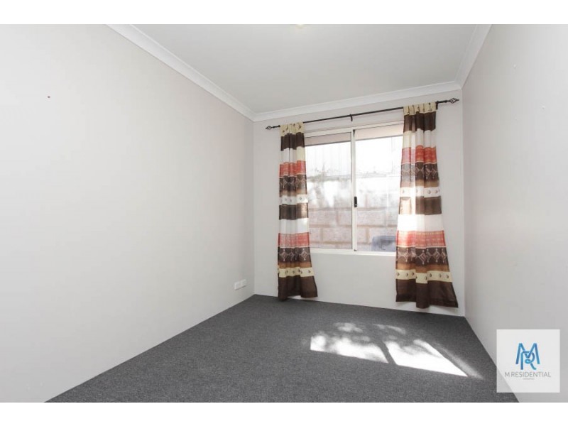 11 Jauffret Way, Tapping WA 6065