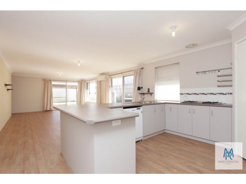 11 Jauffret Way, Tapping WA 6065