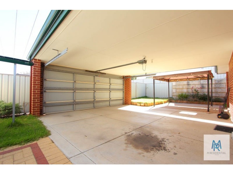 11 Jauffret Way, Tapping WA 6065