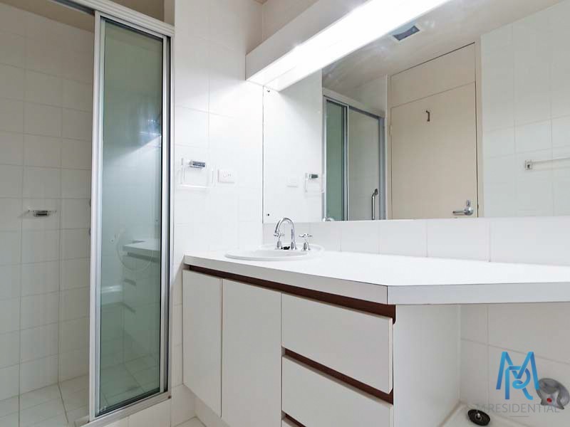 4.2/34 Mill Point Road, South Perth WA 6151