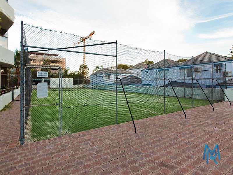 4.2/34 Mill Point Road, South Perth WA 6151