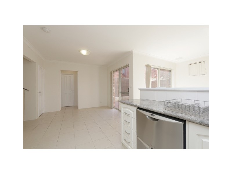 7/12 Forster Avenue, Lathlain WA 6100