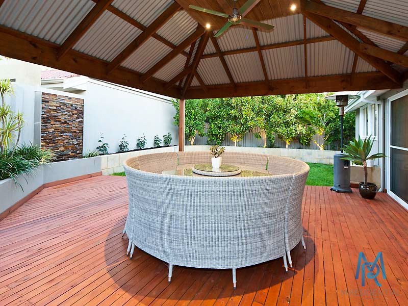 2A Norma Road, Alfred Cove WA 6154