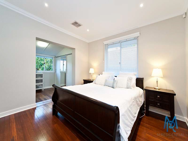 2A Norma Road, Alfred Cove WA 6154