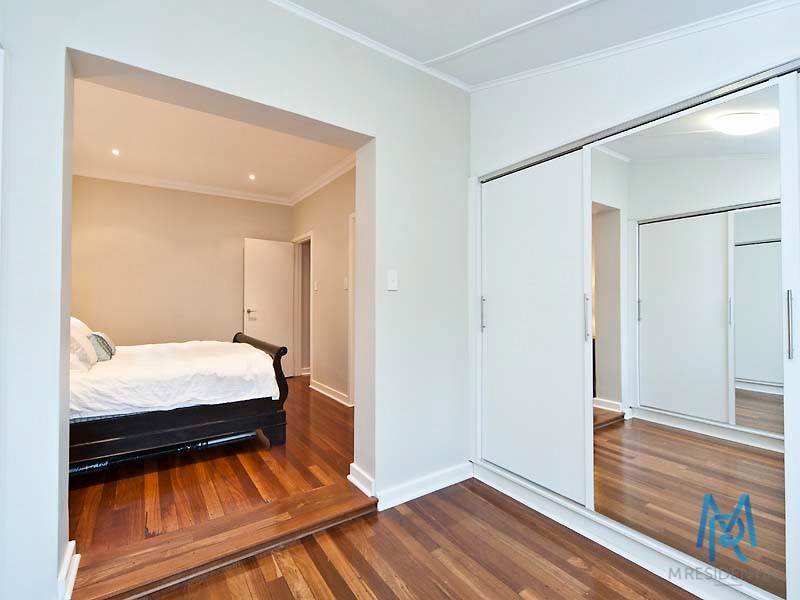 2A Norma Road, Alfred Cove WA 6154