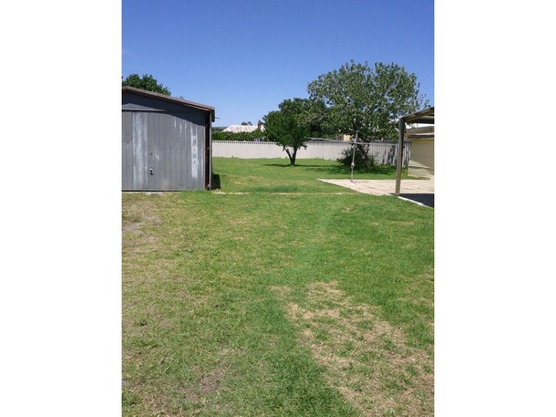 10 Wroxton Street, Midland WA 6056